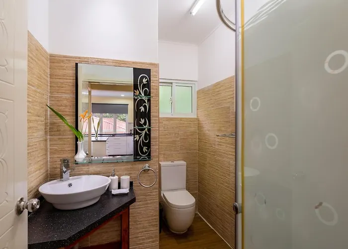 Heights 3* Glacis (Mahe)