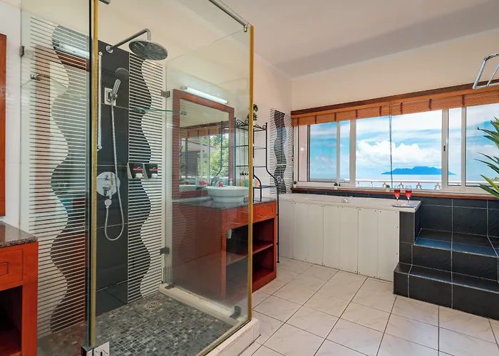 Bed & Breakfast Heights Glacis (Mahe)